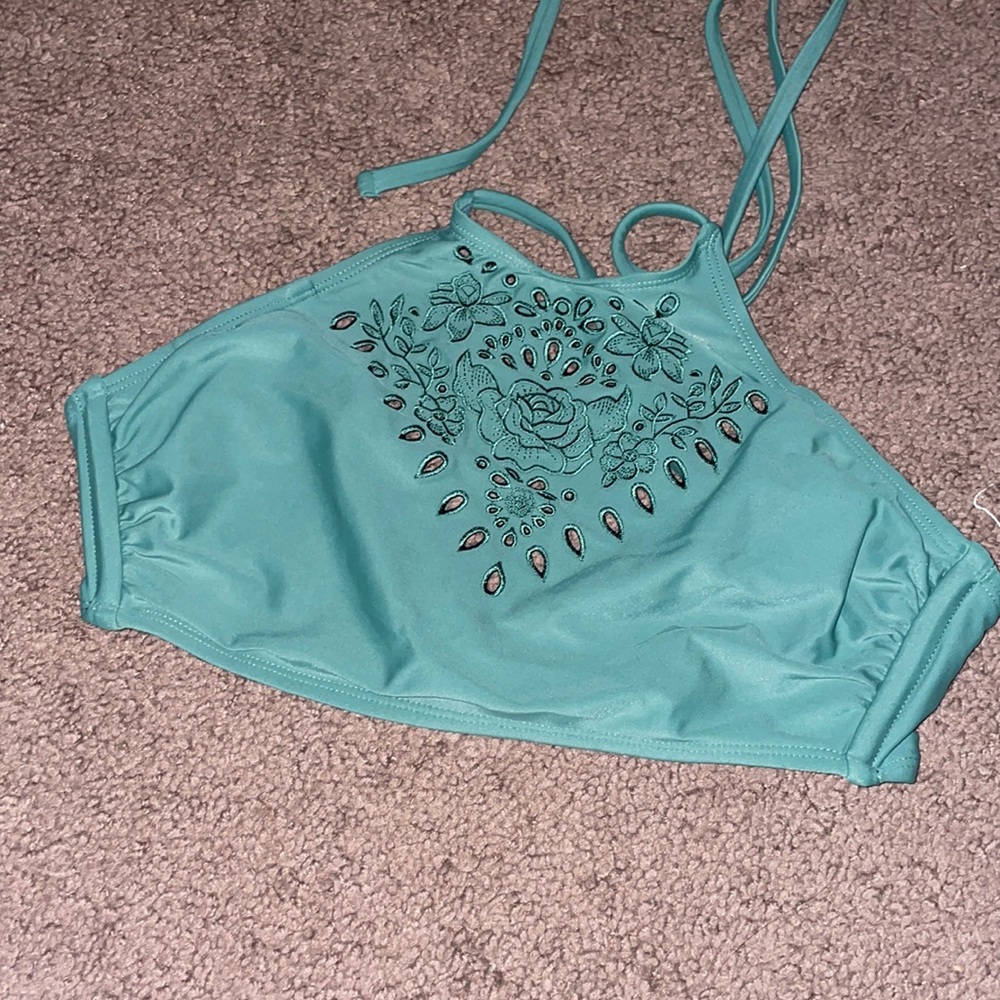 Swim suit top